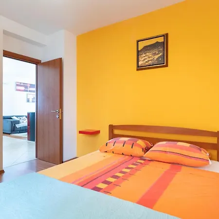 Apartment Bibi